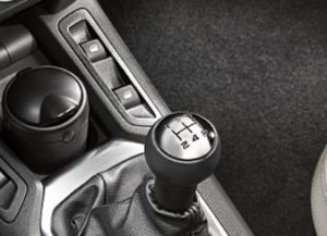 How to Change the Peugeot 206 Gear Knob 