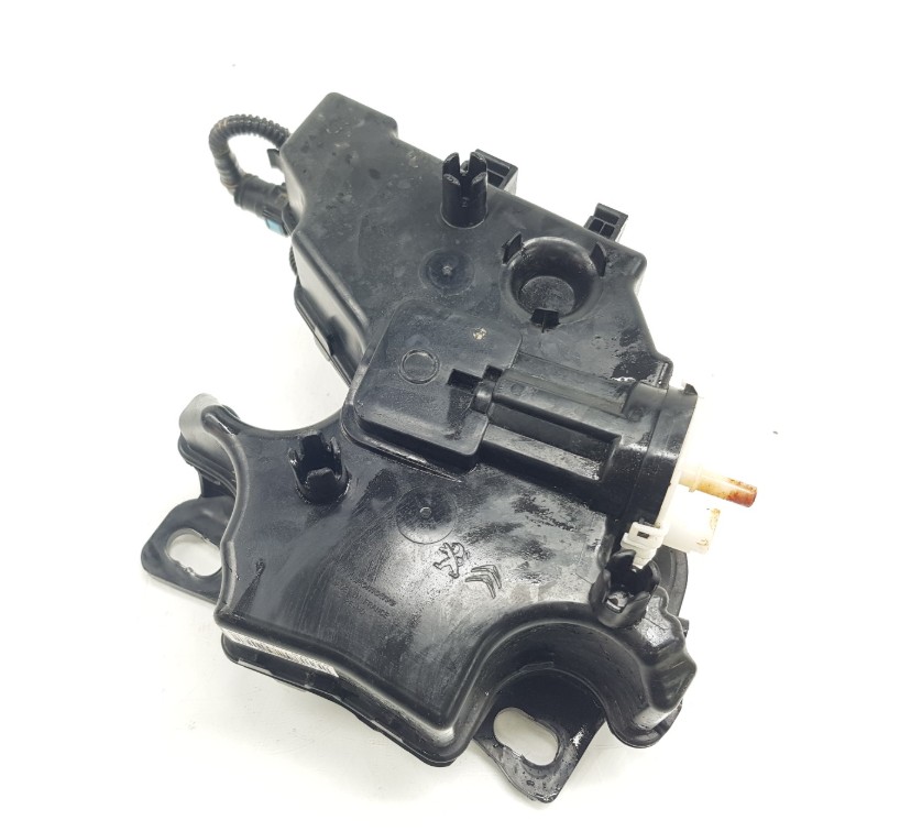 Peugeot Traveller 2.0HDI Additive Tank